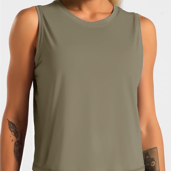 Large Dragon Fit waist length athletic shirt new without tags olive activewear - Picture 3 of 7